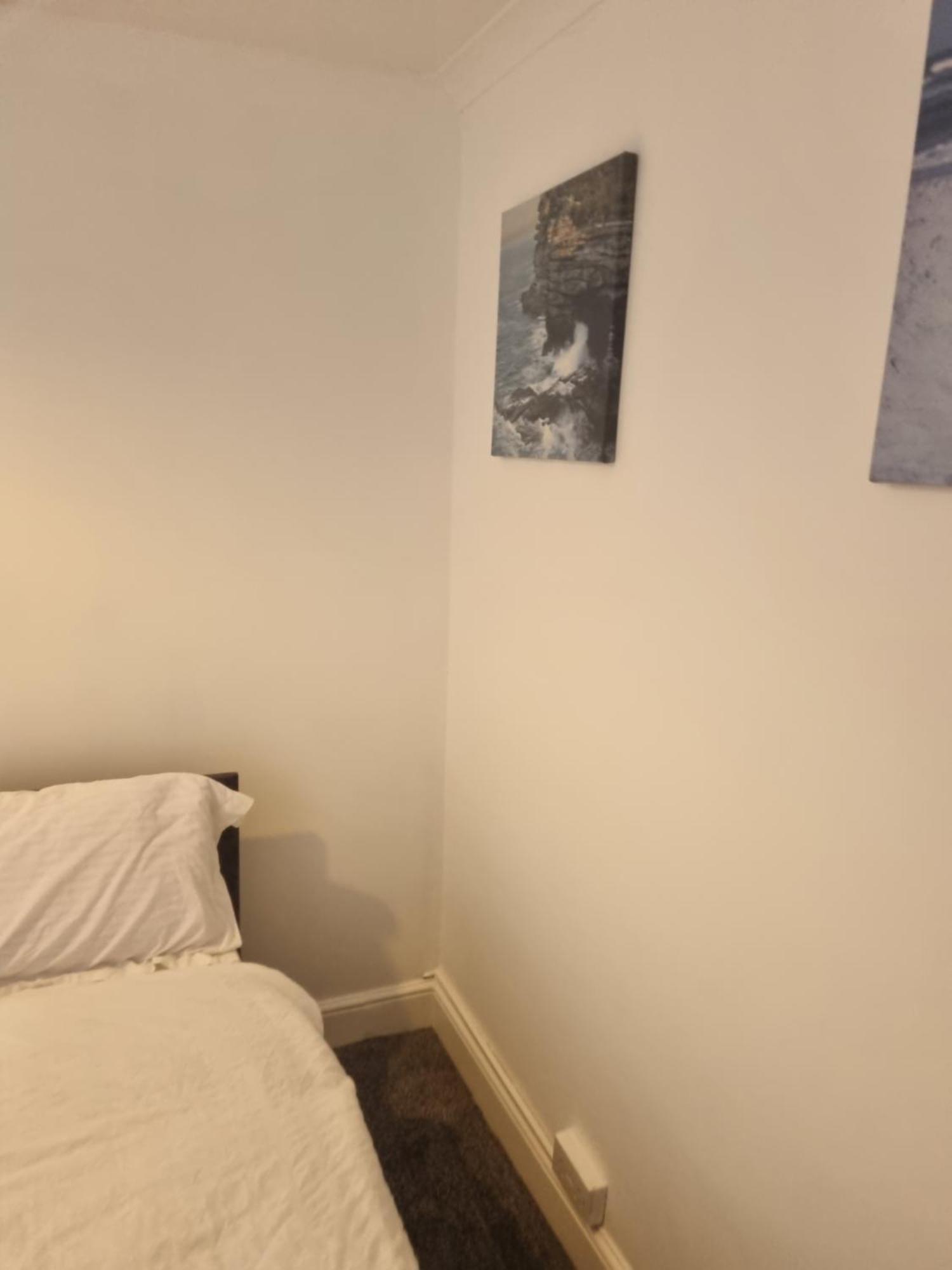 Gillingham Villa 4 Bedroom Free Sports Channels Экстерьер фото